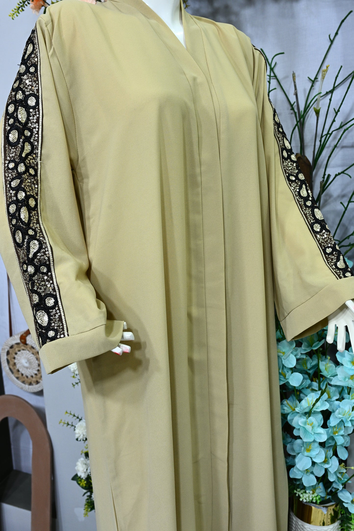 Haya Manjan Embellished Abaya