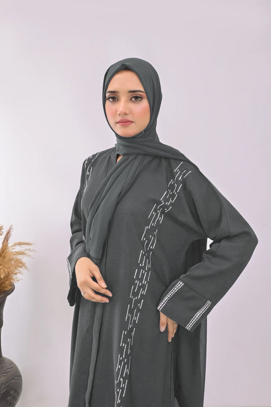 Anya Gray Abaya with hijab