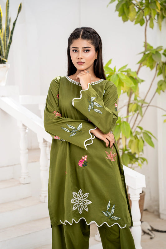 Aura Max Olive Green Embroidered 2-Piece Suit
