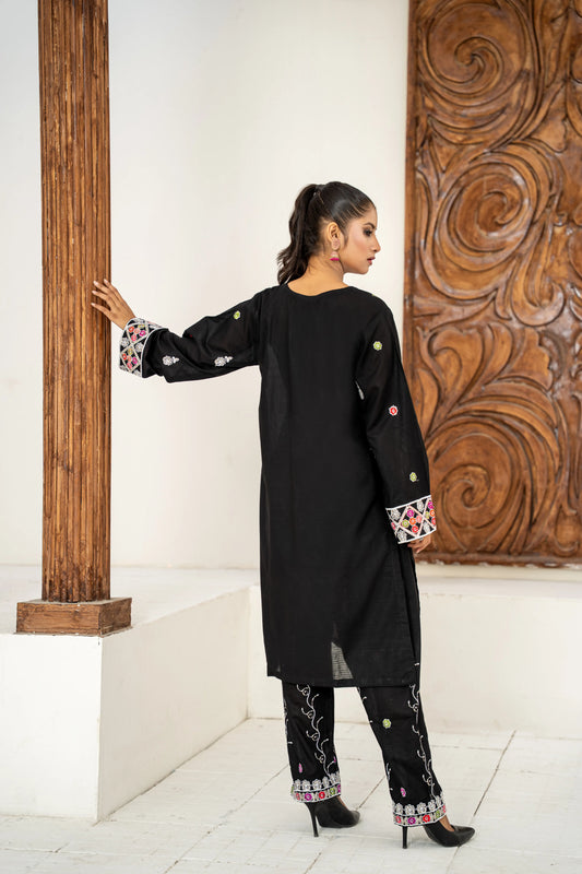 Shifa Black Multi Embroidered 2-Piece Suit