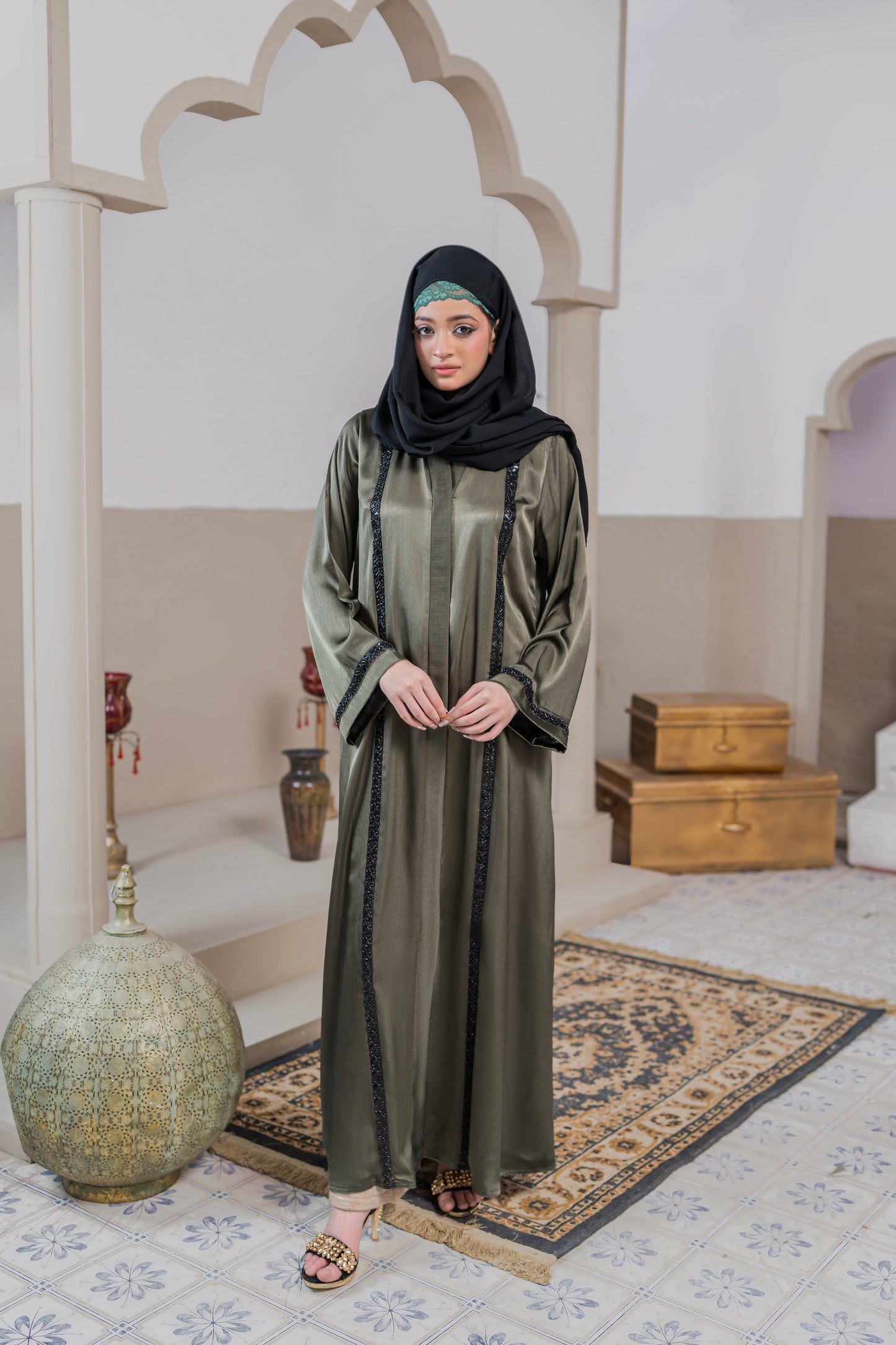 Zaynah Olive Shimmer Abaya