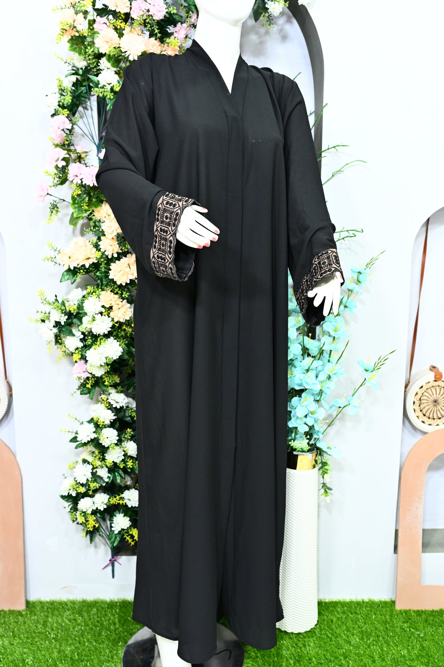 Raven Luxe Abaya