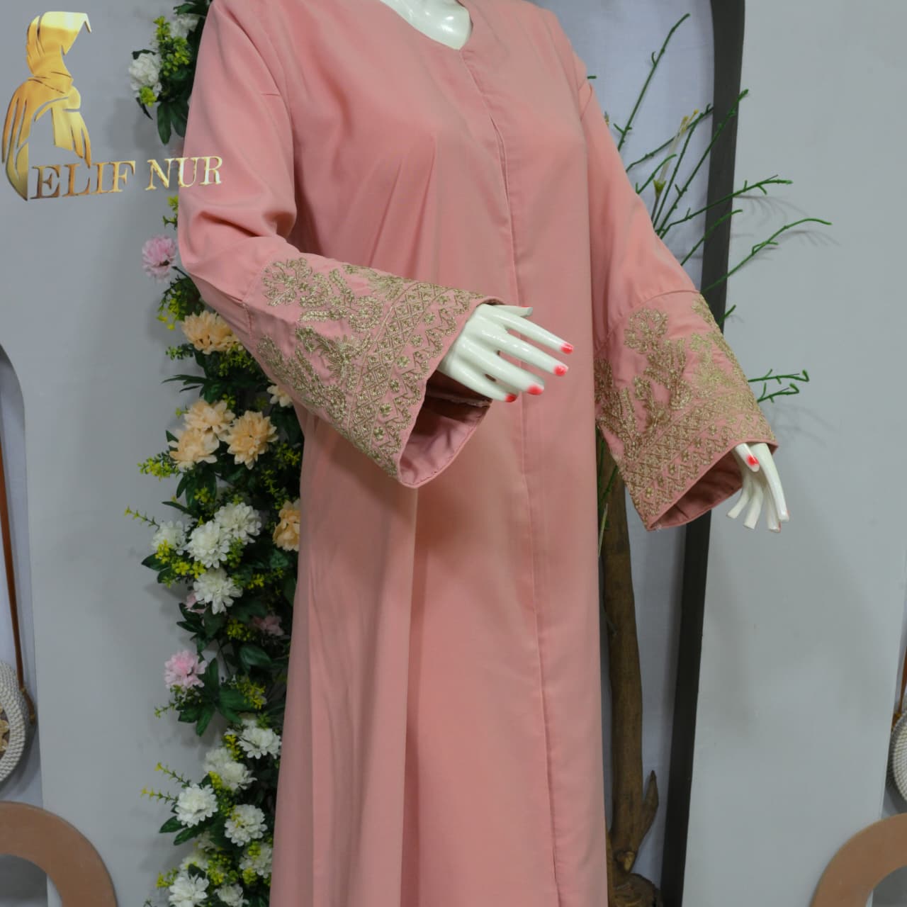Wahida peach  Abaya