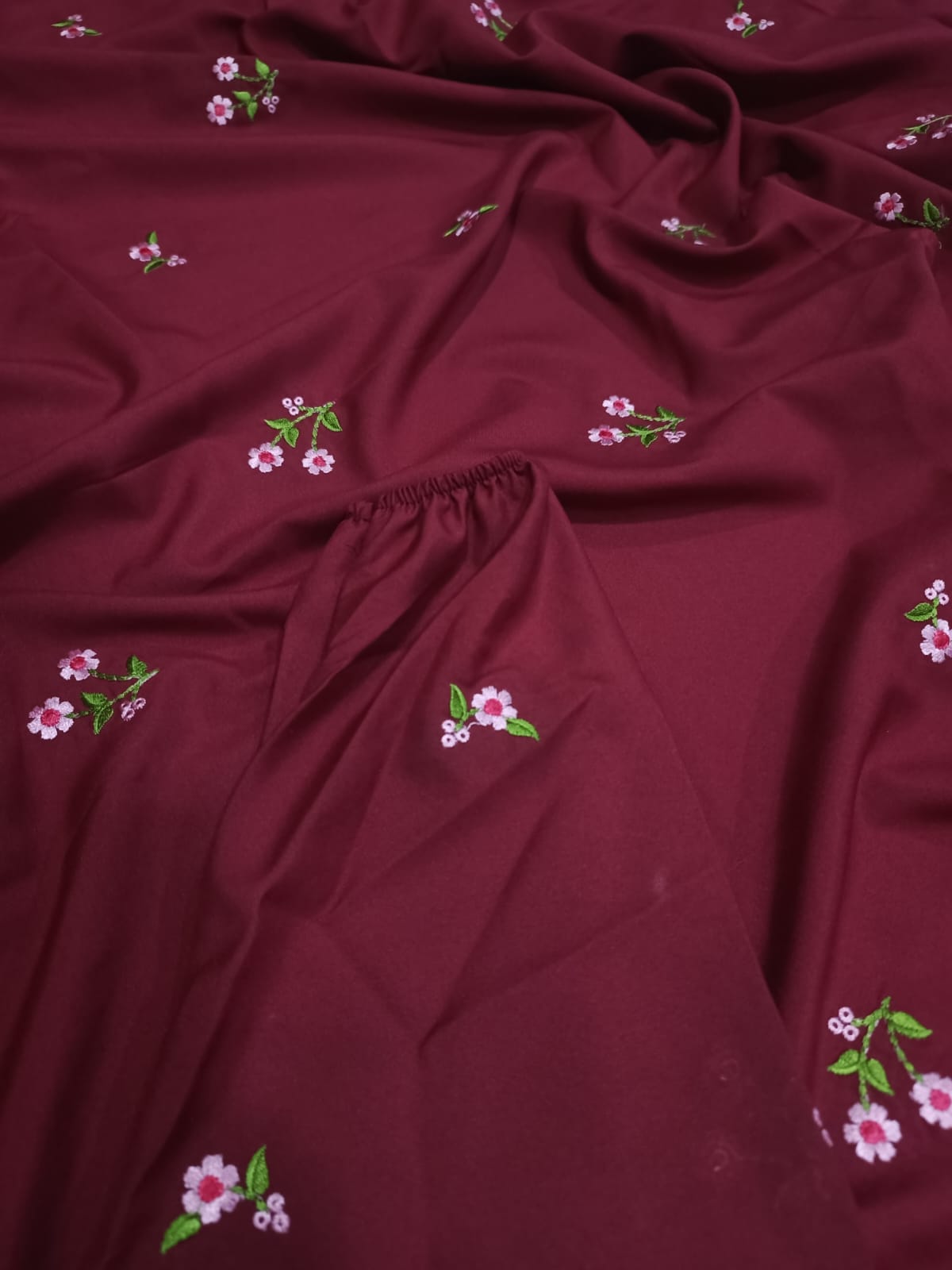 Embroidered Namaz Chaddar D:13